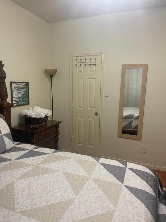 Unwind And Relax 4 Bedroom Stay Humble Exterior foto